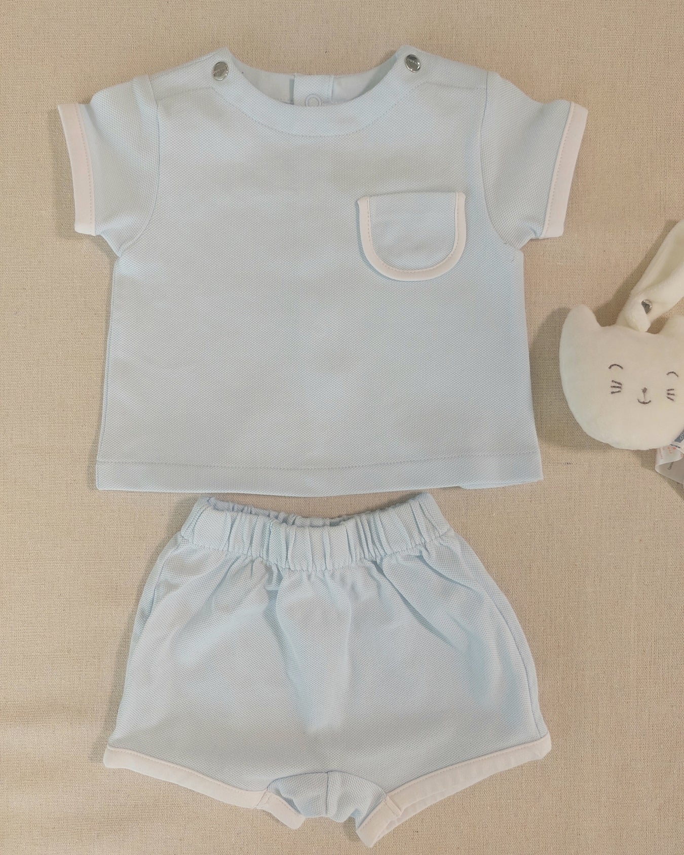 NEWBORN - 0-6 months