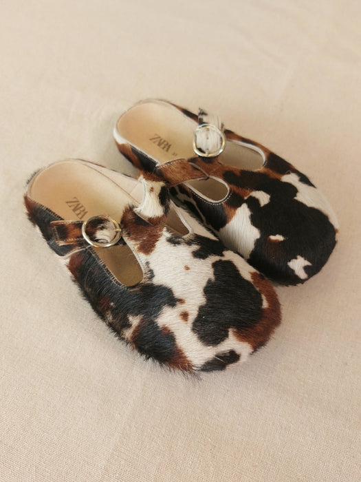 ZARA Cow print Boston shoes New item