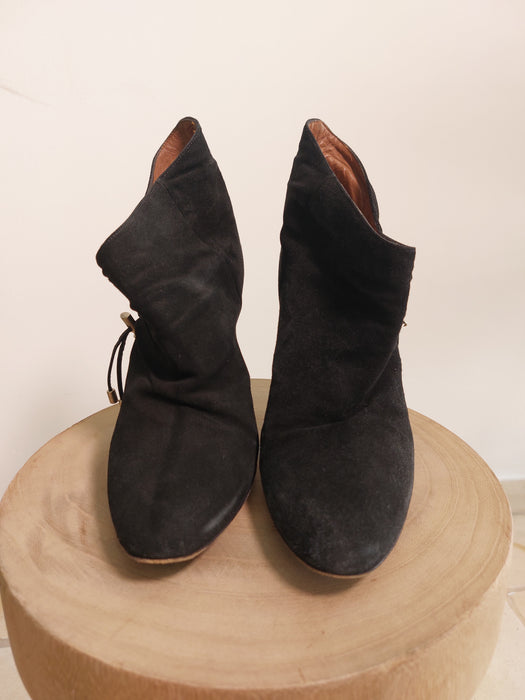 BARBARA BUI Suede low boots