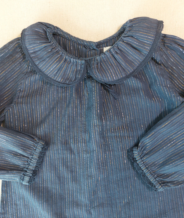 LOUIS LOUISE Peter Pan collar blouse with silver and gold thread fabric