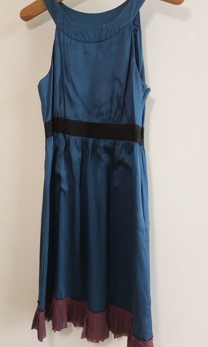 LES PETITES Blue silk dress