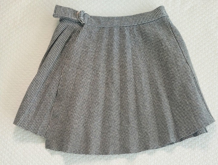 ZARA Houndstooth pleated skirt